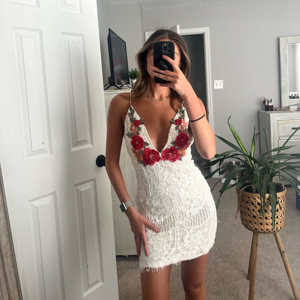 White Lace Floral Embellished Dress
